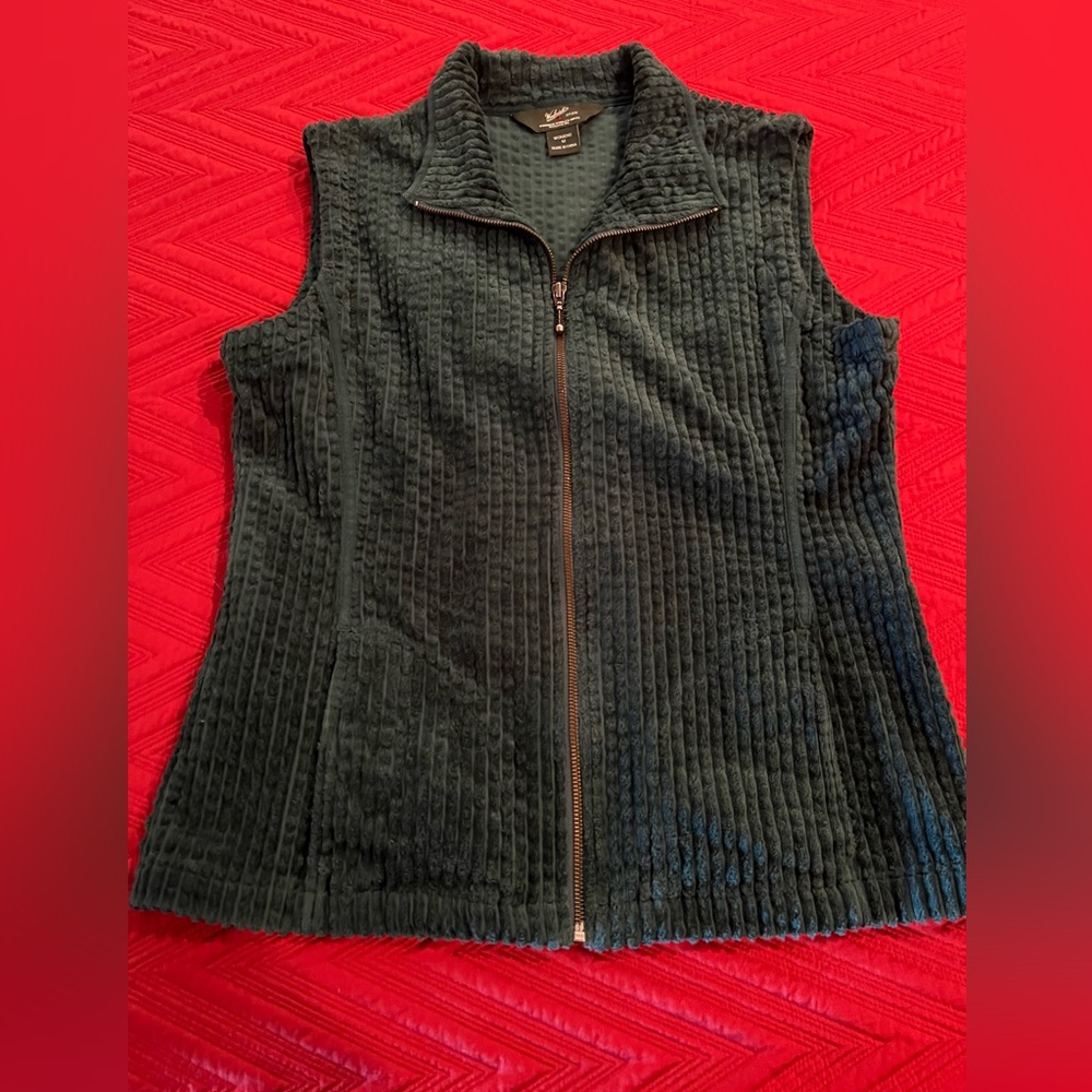 Woolwich teal color zip up corduroy vest .